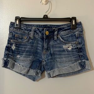 American Eagle Deinem Shorts